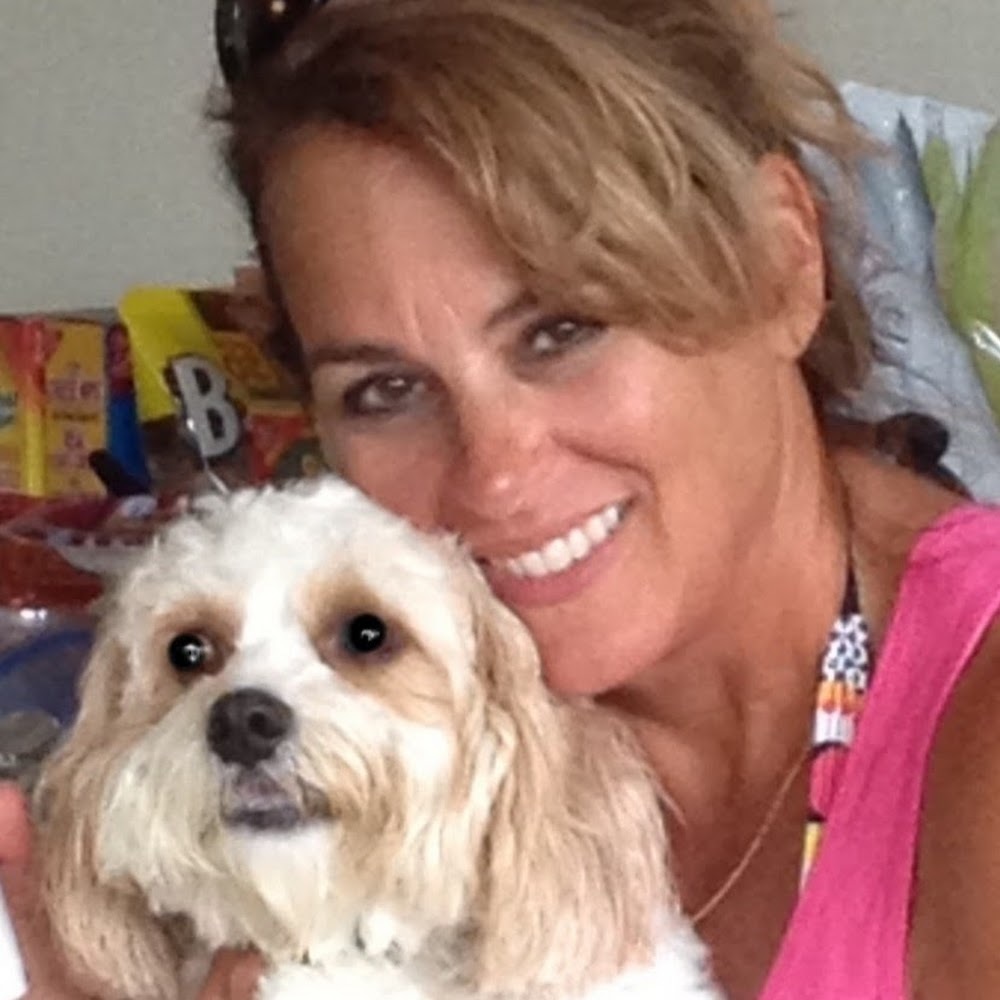 Meet your Posher, Cyndi